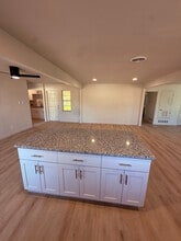 1200 Chippendale Dr in Killeen, TX - Foto de edificio - Building Photo