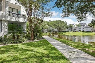 4303 W Atlantic Blvd in Coconut Creek, FL - Building Photo