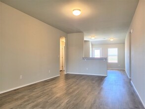 21215 Winding Brook in Harrah, OK - Building Photo - Building Photo