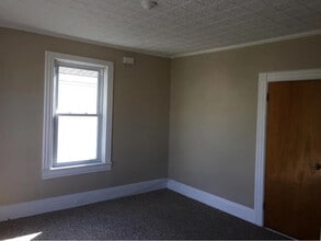 529 Forest St in Kearny, NJ - Building Photo - Building Photo