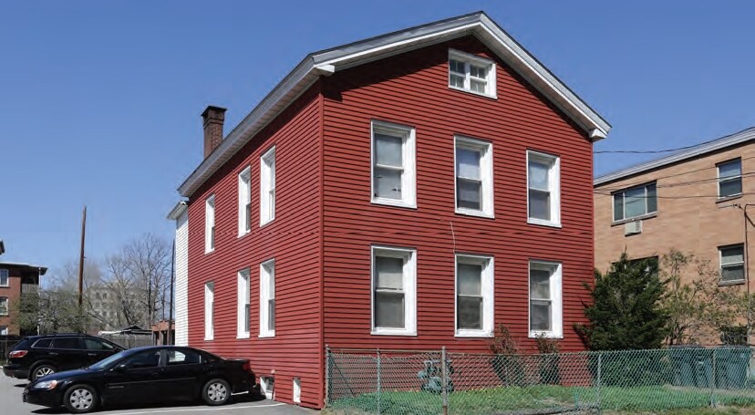 22 Grand St in Hartford, CT - Building Photo