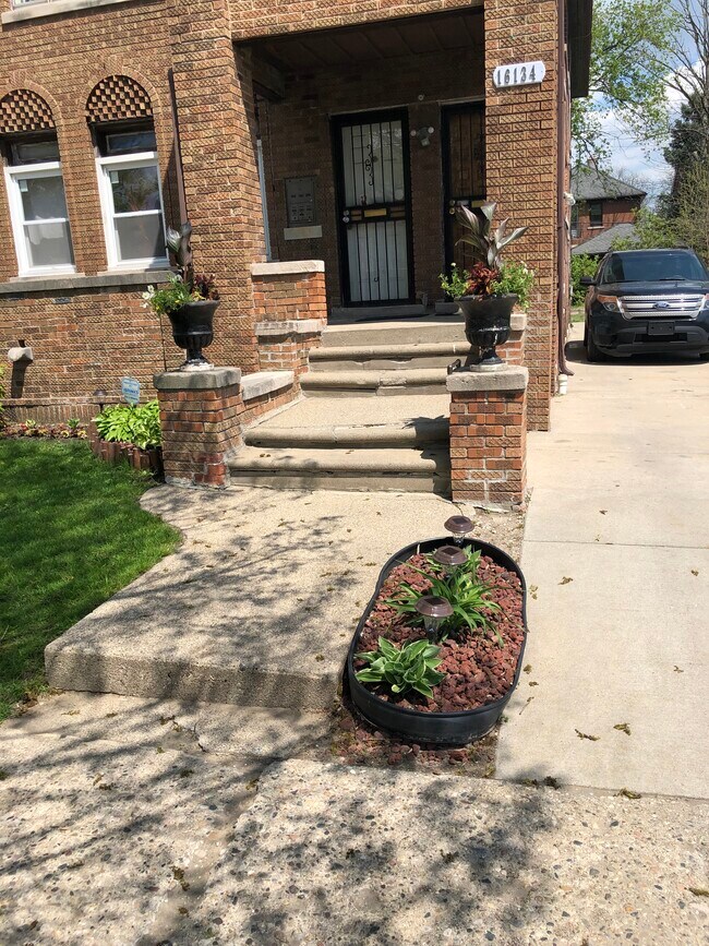 16134 Lawton St in Detroit, MI - Building Photo - Building Photo
