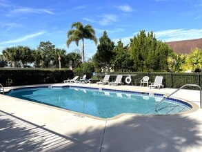 5757 Tamarac Dr in Melbourne, FL - Building Photo - Building Photo