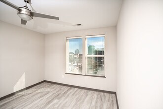 Brightleaf on Main in Durham, NC - Building Photo - Interior Photo