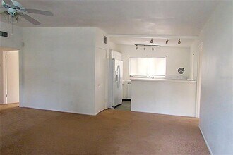 550 Hartley Pl in Orlando, FL - Building Photo - Building Photo
