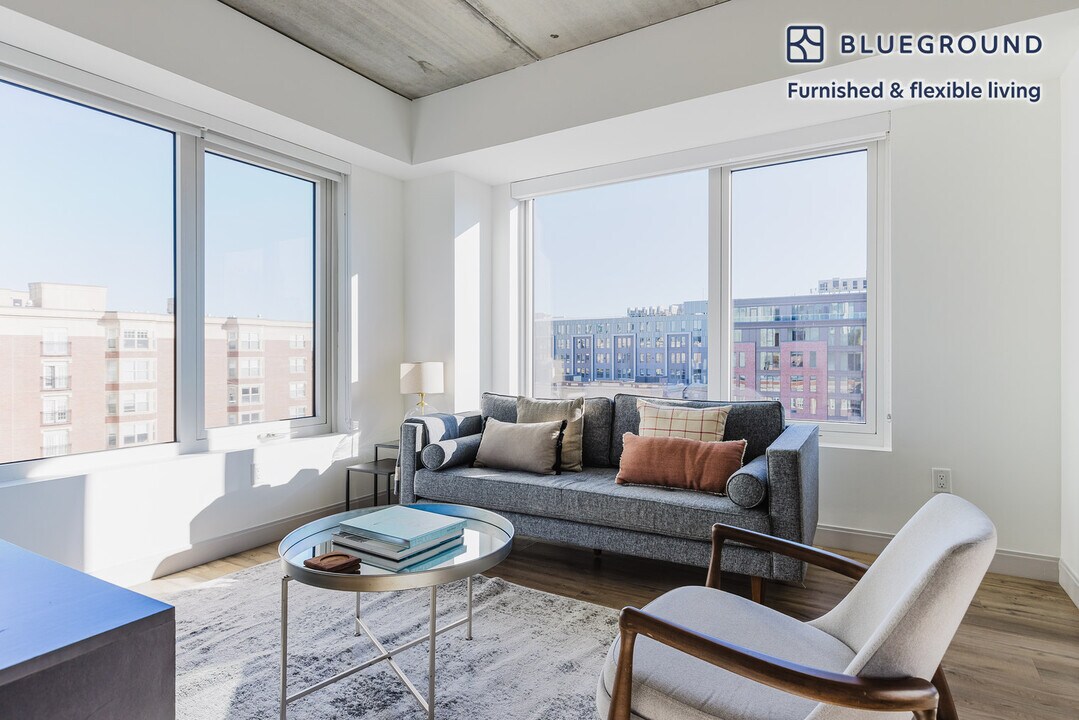 1350 Boylston St in Boston, MA - Foto de edificio