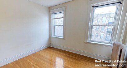 106 Queensberry St in Boston, MA - Building Photo - Building Photo