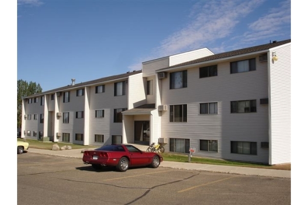 Ridgeview Apartments in Williston, ND - Foto de edificio