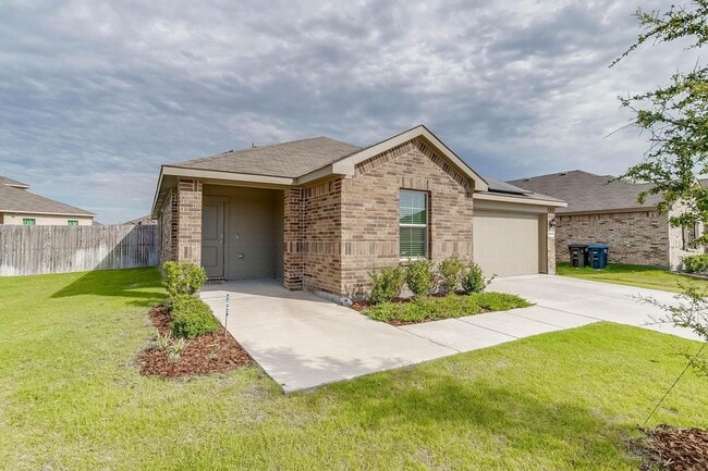 3220 Winoak Dr in Fort Worth, TX - Building Photo - Building Photo