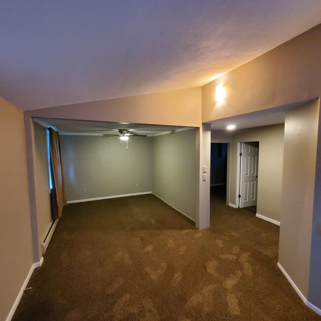 4136 W Ridge Rd in Gary, IN - Building Photo - Building Photo