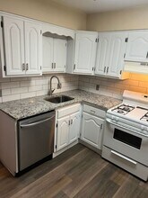 2129 S Delaware Ave in Springfield, MO - Building Photo - Building Photo