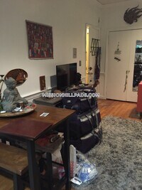 61 S Huntington Ave photo'