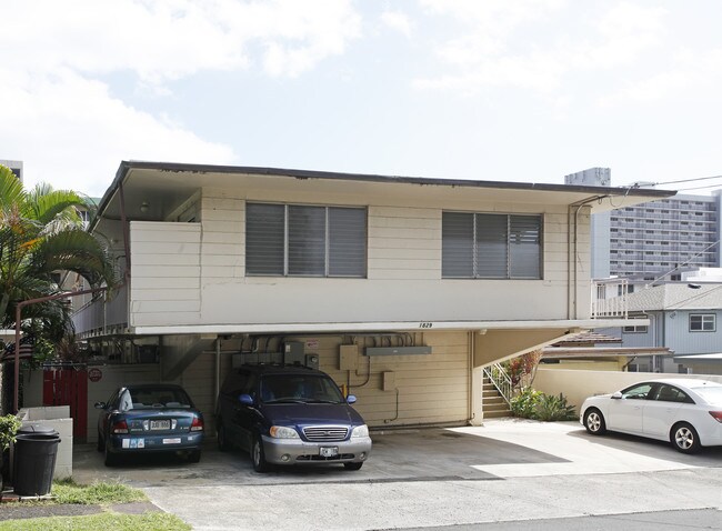 1829 Makiki St in Honolulu, HI - Building Photo - Building Photo