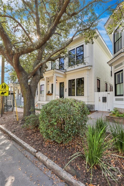 547 E Gwinnett St in Savannah, GA - Building Photo - Building Photo