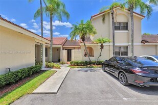 6326 NW 170th Terrace in Hialeah, FL - Building Photo