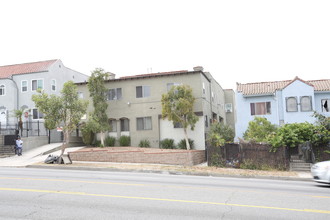 1843 S La Brea Ave in Los Angeles, CA - Building Photo - Building Photo