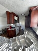 1896 Trapper Ln in Rexburg, ID - Building Photo