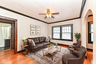 590 Woodruff Pl W Dr in Indianapolis, IN - Building Photo - Building Photo