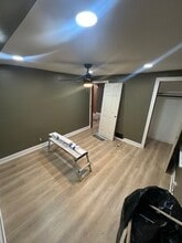 6404 W Hayes Ave, Unit Unit 2 in West Allis, WI - Building Photo - Building Photo