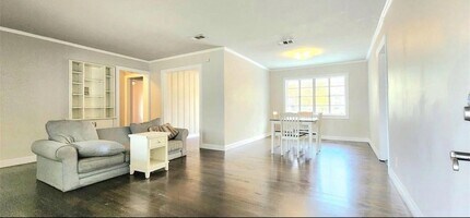 6927 Burgess St in Houston, TX - Building Photo - Building Photo