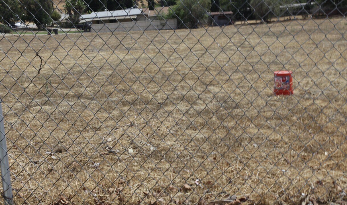 1790 E Washington St in Colton, CA - Building Photo