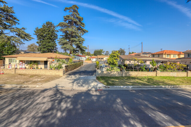 12127 Roseglen St in El Monte, CA - Building Photo - Building Photo