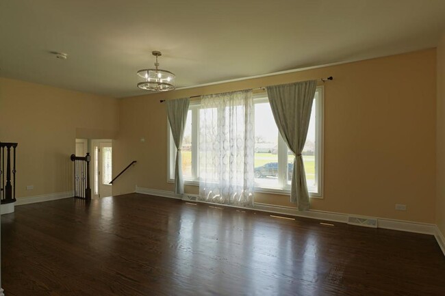 10109 Kilbourn Ave in Oak Lawn, IL - Building Photo - Building Photo