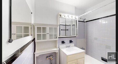 East 58th Street in New York, NY - Building Photo - Building Photo