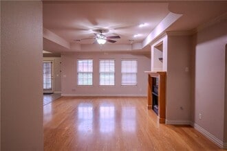 202 Dawn Dr in Centerton, AR - Building Photo - Building Photo