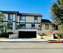 A7S in Hawthorne, CA - Building Photo - Interior Photo