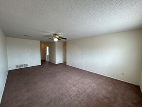 4406 Secretariat Dr in Killeen, TX - Building Photo - Building Photo