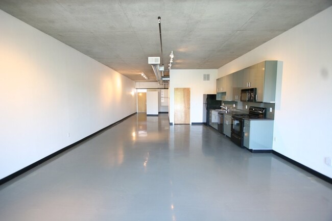 property at 201 Arno St NE