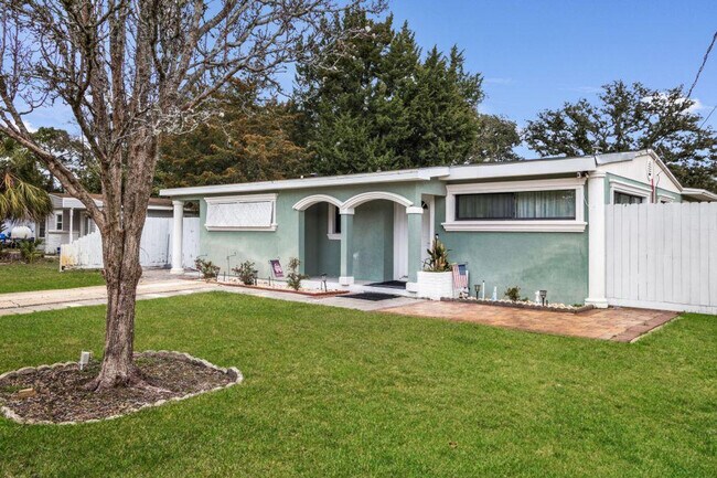 117 Wellington Rd in Fort Walton Beach, FL - Building Photo - Building Photo