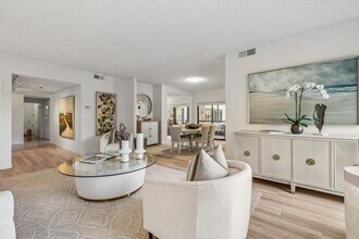 1290 Sharon Park Dr in Menlo Park, CA - Building Photo - Building Photo