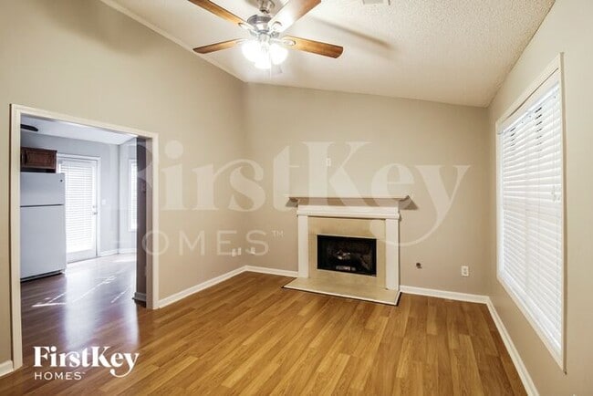 4131 Warren Rd in Flowery Branch, GA - Building Photo - Building Photo