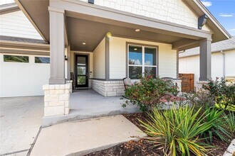 8317 Bestride Bend in Austin, TX - Building Photo - Building Photo