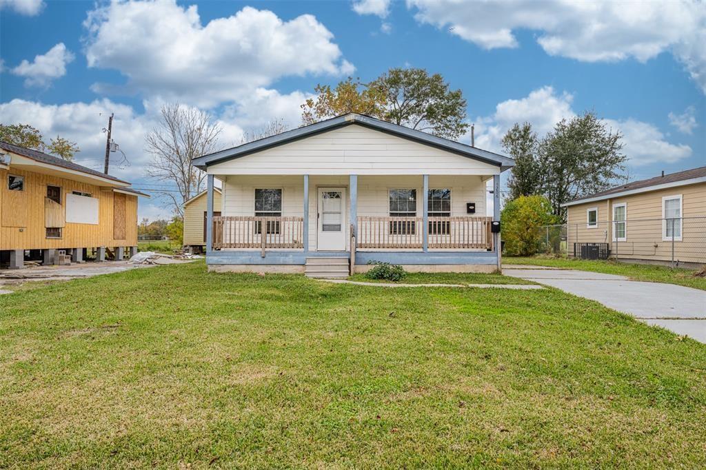 5206 Pershing St Photo