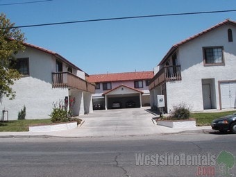 602 Center St in Costa Mesa, CA - Foto de edificio