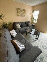 239 S McMullen Booth Rd in Clearwater, FL - Building Photo - Building Photo