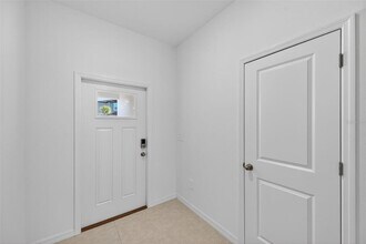 10349 Trumpet Honeysuckle Wy in San Antonio, FL - Building Photo - Building Photo