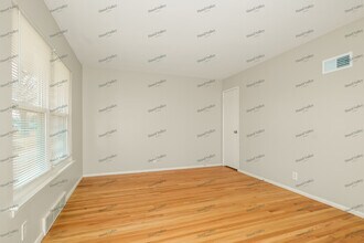 11005 Patsy Dr in St. Louis, MO - Building Photo - Building Photo