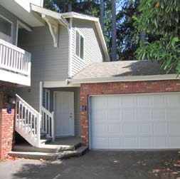 Fairway Townhomes in Everett, WA - Building Photo - Building Photo