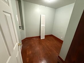 1224 N Cleaver St, Unit 1F in Chicago, IL - Foto de edificio - Building Photo