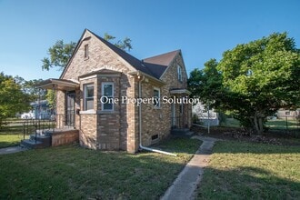 700 E 36th Ave in Gary, IN - Building Photo - Building Photo