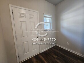 6040 Oak Bend Ct in Riverdale, GA - Building Photo - Building Photo