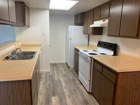 861 July Way, Unit #1 in Redding, CA - Building Photo