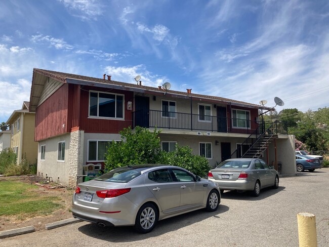 797 Farm Dr, Unit 4