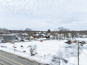 152 Temple St in Nashua, NH - Building Photo - Building Photo