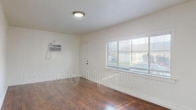 1881 3rd St in Anderson, CA - Building Photo - Building Photo