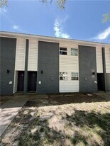 319 Main St in West Point, VA - Building Photo